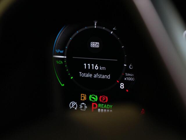 Volkswagen TIGUAN 1.5 eHybrid 204 pk DSG Life Edition | Trekhaak | Stuur-/achterbankverwarming | Achteruitrijcamera