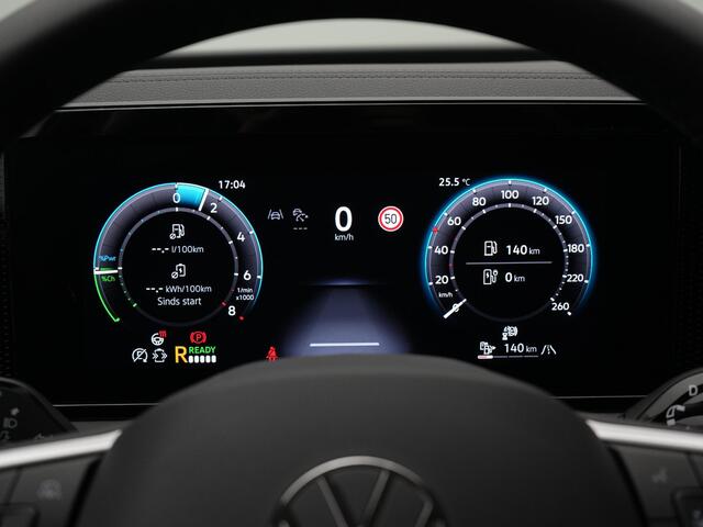 Volkswagen TIGUAN 1.5 eHybrid 204 pk DSG Life Edition | Trekhaak | Stuur-/achterbankverwarming | Achteruitrijcamera