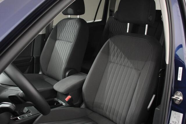 Volkswagen TIGUAN Allspace 1.5 TSI 150pk DSG Life 7p. | Navigatie | Climate Control | Trekhaak | Virtual Cockpit | Electrisch te openen achterklep | Camera