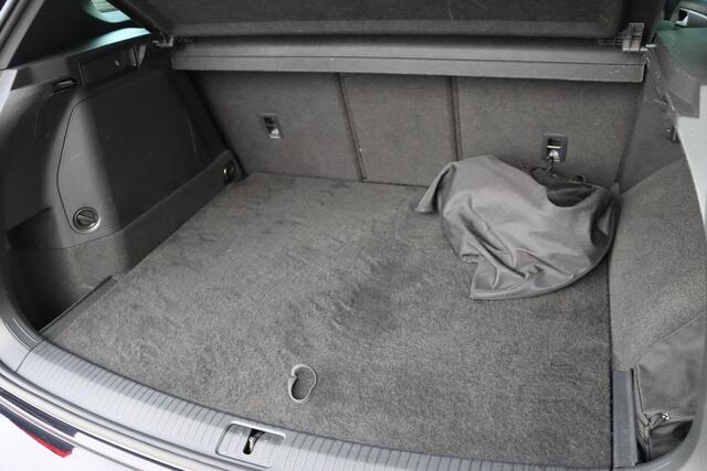 Volkswagen TIGUAN 1.4 TSI eHybrid R-Line Business + 245pk DSG6 /DCC adaptief onderstel