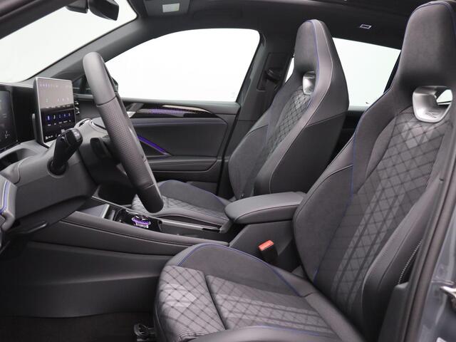 Volkswagen TIGUAN 1.5 eHybrid R-Line Edition 272PK DSG Pano-Schuifdak, Adaptieve Cruise Controle, Matrix-LED Verlichting, Keyless, Stoel-Stuurverwarming, Side Assist, Elektr. Achterklep, Trekhaak, 20" LM Velgen