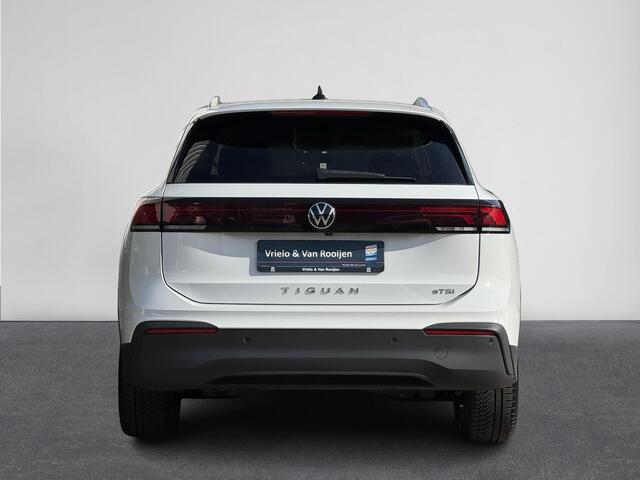 Volkswagen TIGUAN 1.5 eHybrid Life Edition | Automaat | Stoel / Stuurverwarming | ACC | Clima | Navi | PDC | Carplay | ( Vesteging - Nieuwegein )