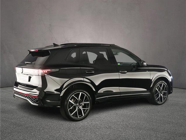 Volkswagen TIGUAN R-Line Edition 1.5 TSI eHybrid 272pk DSG Automaat Black Style, Trekhaak, Panoramadak, Adaptive cruise control, Achteruitrijcamera, Elektrische achterklep