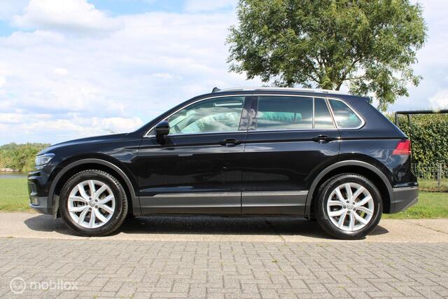 Volkswagen TIGUAN 1.4 TSI ACT Highline PANO VIRTUAL DASHBOARD