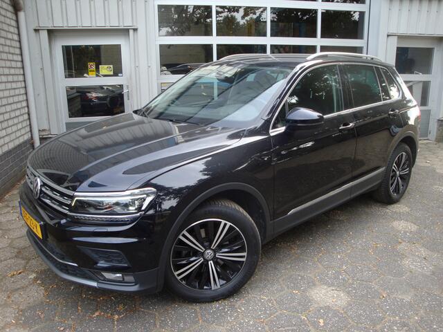 Volkswagen TIGUAN 1.4 TSI ACT Highline / Trekhaak / Lederen bekleding