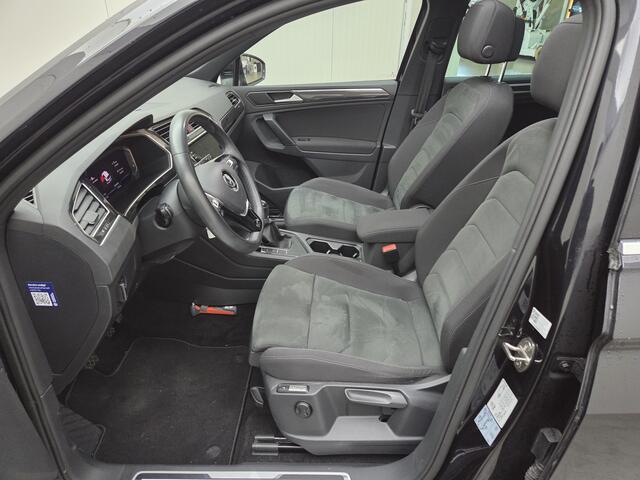 Volkswagen TIGUAN 1.5 TSI Comfortline Business | R-line | Camera | Panorama | LED |*