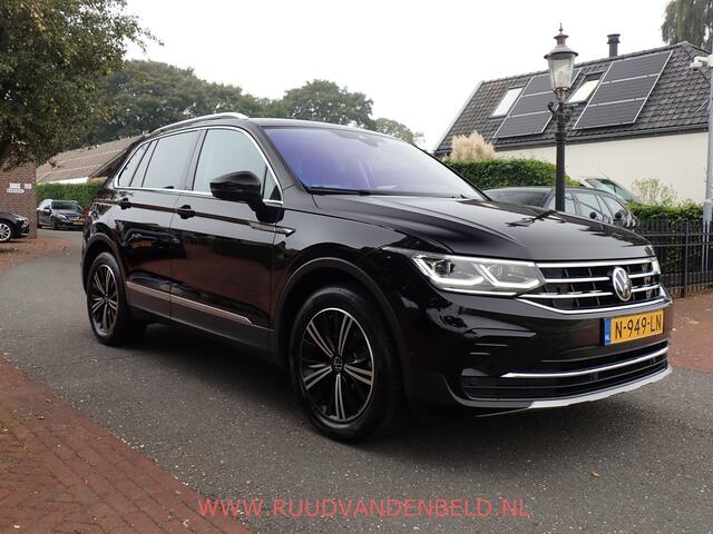 Volkswagen TIGUAN 1.5TSI Elegance ACC/VIRTUAL/TREKHAAK/CAMERA/CARPLAY