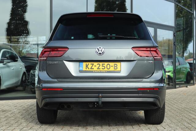 Volkswagen TIGUAN 1.4 TSI CONNECTED SERIES | TREKHAAK | CARPLAY | CRUISE | CLIMATE | PRIVACY | PDC