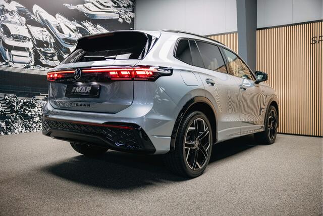 Volkswagen TIGUAN 1.5 eTSI R-Line Edition | Stoelmassage | Pano | Head-Up | Stoelverwarming en verkoeling |