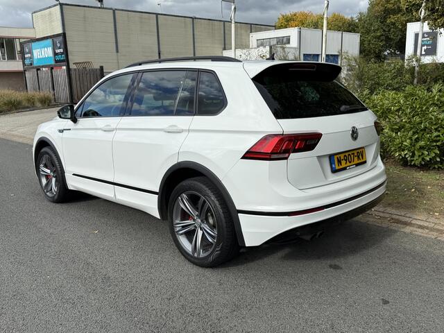 Volkswagen TIGUAN 2.0 TSI 4Motion DSG 3x R-Line 180pk VirtualoNavi