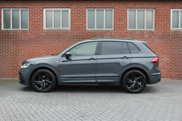 Volkswagen TIGUAN 1.5 TSI R-Line | Pano | Trekhaak | Head-up |
