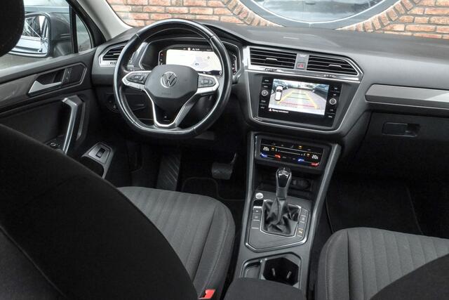 Volkswagen TIGUAN Allspace 2.0 TDI Highline 7p. Trekhaak, Achteruitrijcamera, ACC