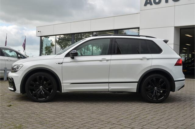Volkswagen TIGUAN 1.5 TSI ACT Highline Business R-line Pano | Parelmoer wit | Virtual cockpit | Carplay | 20'' LMV zwart | LED koplampen | Stoelverarming | Alcantara