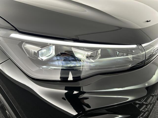 Volkswagen TIGUAN 1.5 eHybrid R-Line Edition Black Style Trekhaak Camera Panoramadak Stoelverwarming Massage Carplay