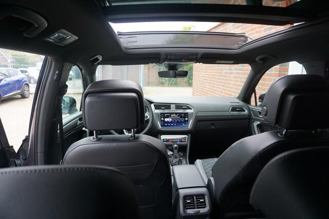 Volkswagen TIGUAN Allspace 1.5 TSI DSG R-Line Business+ 7p. Trekhaak | Pano | Camera | ACC * All in prijs *