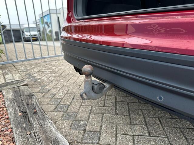 Volkswagen TIGUAN 1.4 TSI ACT Connected Series Elec. Trekhaak Camera Elec. kofferklep DAB+