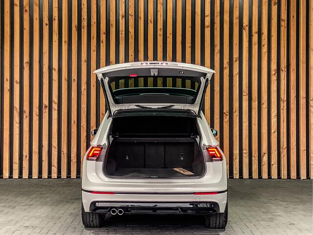 Volkswagen TIGUAN 1.4 TSI ACT 150PK DSG Highline Business R | PANORAMADAK | BLACK EDITION | STOELVERWARMING | ACC | BLIND SPOT |