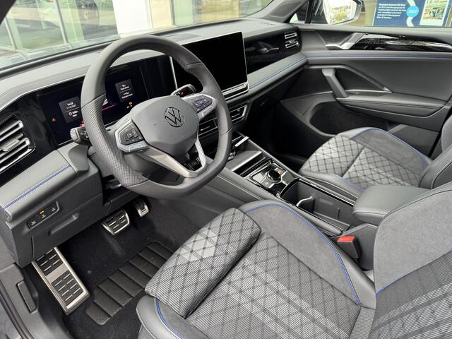 Volkswagen TIGUAN R-Line Edition 1.5 eHybrid 204 PK | Trekhaak | Adaptief Onderstel | Stoel & Stuur Verwarming | Massage stoelen |