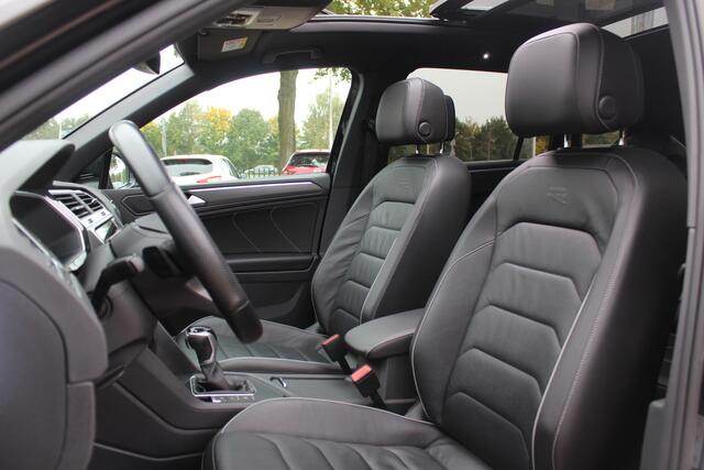 Volkswagen TIGUAN 1.5 TSI R-Line Business+ / Trekhaak / Panoramadak / 360Camera / Head-up / Leder / 20'' / Memory seats / Dodehoek / Navigatie / Stoelverwarming 4x / Stuurverwarming / DAB / ACC