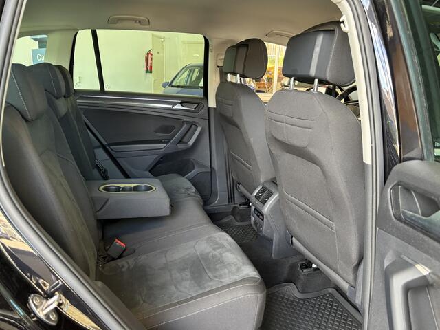 Volkswagen TIGUAN 1.4 TSI eHybrid Elegance * Elek Trekhaak * Elek Aklep * Matrix *