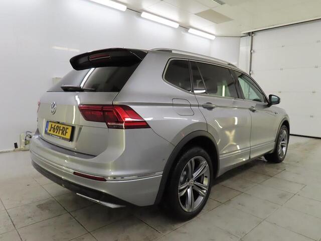 Volkswagen TIGUAN ALLSPACE 1.5 TSI HIGHLINE BUSINESS R 7-PERS I LEDER PAKKET I TREKHAAK I SCHUIFDAK I AUTOMAAT I ADAPT. CRUISE CONTROL