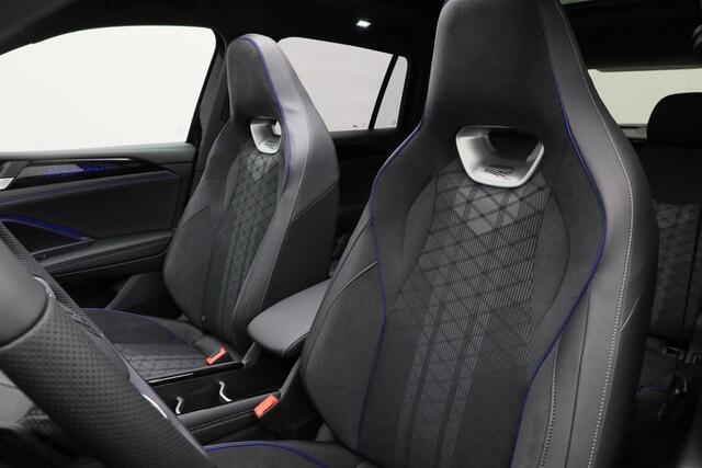 Volkswagen TIGUAN 1.5 eTSI 150 pk DSG R-Line Business | Panoramadak | Trekhaak | IQ Light | Rondomzicht camera | Stoelverwarming | Navigatie | Massage