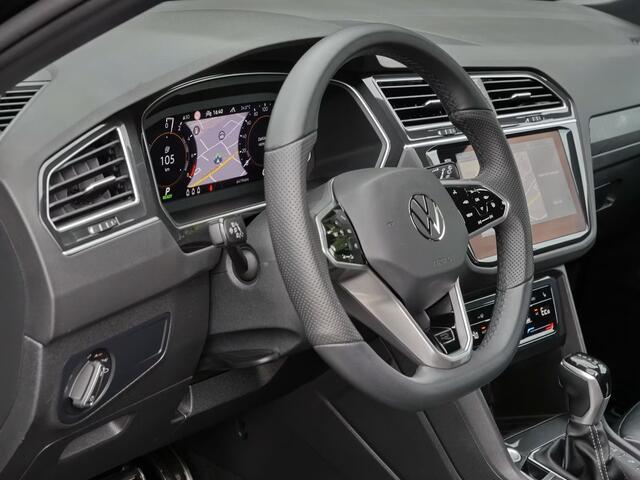Volkswagen TIGUAN 1.4 TSI eHybrid R-Line ** IQ LIGHT, VIRTUAL, LEDER, TREKH, 20-inch LMV, ACC, WINTER ** 1e EIG - Slechts 64.250km. ** ** INFORMEER OOK NAAR ONZE AANTREKKELIJKE FINANCIAL-LEASE TARIEVEN **
