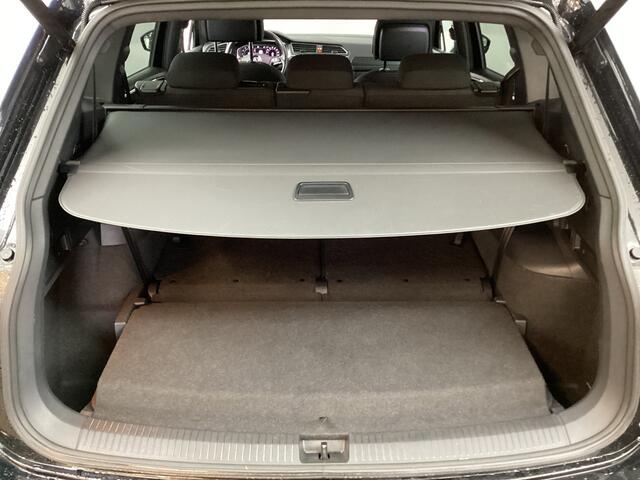 Volkswagen TIGUAN Allspace 1.5 TSI Highline Business R 7p. | Trekhaak | Panoramadak | Camera |