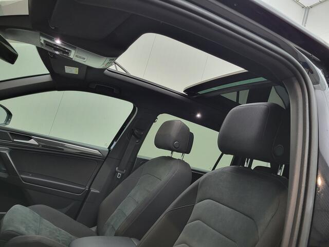 Volkswagen TIGUAN Allspace 1.5 TSI Highline Business R | Discover Pro | Dynaudio | Trekhaak | 360 Camera |*