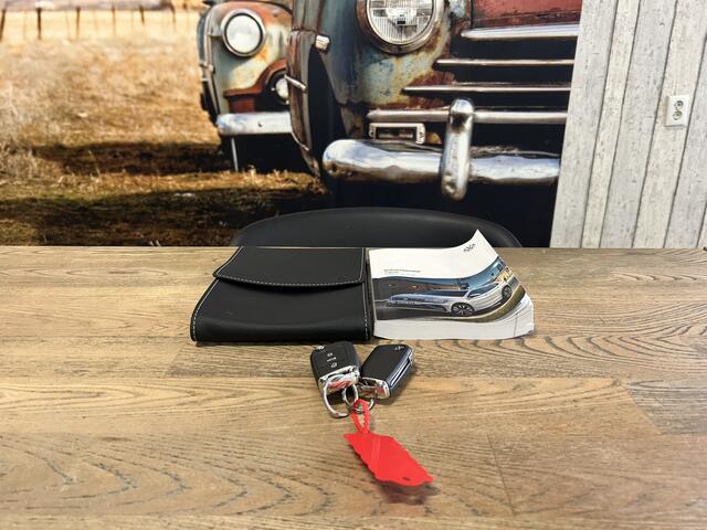 Volkswagen TIGUAN 1.5 TSI ACT Highline Business R 1E EIGENAAR VIRTUAL COCKPIT ADAPT CRUISE CAMERA LED NAVI ECC