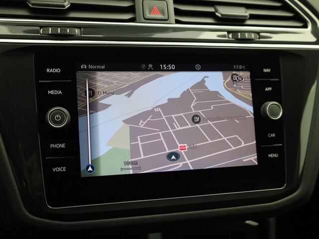 Volkswagen TIGUAN 1.5TSI/150PK Life R line DSG · Navigatie · Apple/Android Car Play · Stoel-& stuurverwarming · Garantie tot april 2026 Of 100000km.