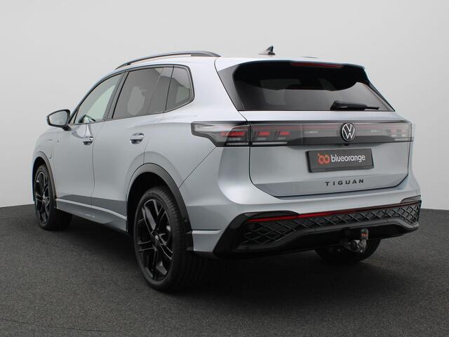 Volkswagen TIGUAN 1.5 eHybrid R-Line Edition 272PK DSG Black Style, Trekhaak, Navi via Apple Carplay/Android Auto, Keyless, Side Assist, Elektr. Achterklep, 19" LM Velgen