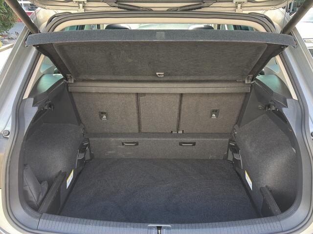 Volkswagen TIGUAN 2.0 TDI DSG R-LINE PANO-DAK/CAMERA/TREKHAAK/NAVI/CARPLAY/ACC/E-KLEP