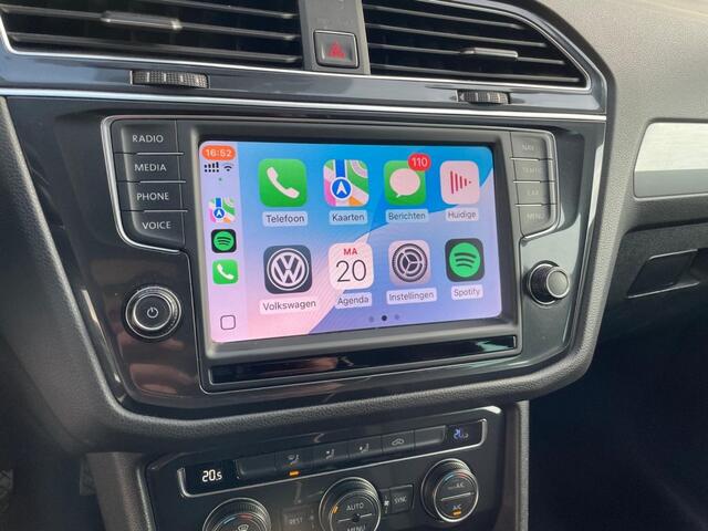 Volkswagen TIGUAN 1.4 TSI R-LINE, Trekhaak, Carplay, ACC/Laneassist, Verschuifbare achterbank