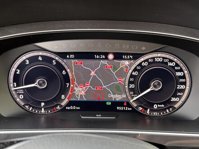 Volkswagen TIGUAN 1.4 TSI 150pk DSG 4M Highline (Pano,Trekhaak,Virtual,Led)