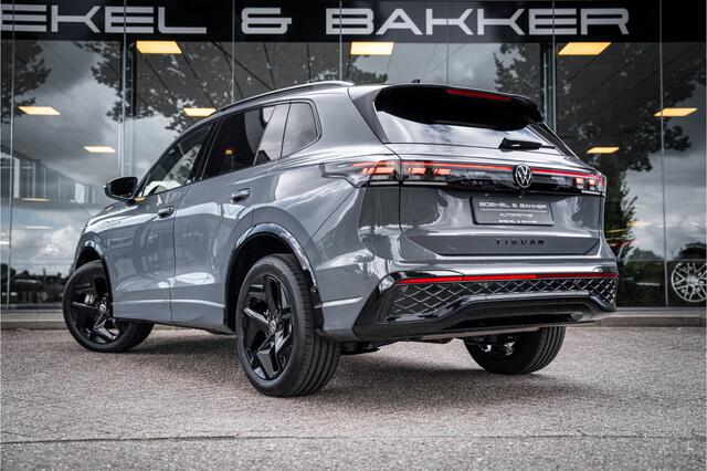 Volkswagen TIGUAN 1.5 eHybrid 272pk R-Line Edition ** HUD ** Trekhaak ** 360 camera ** Massage Blackstyle **