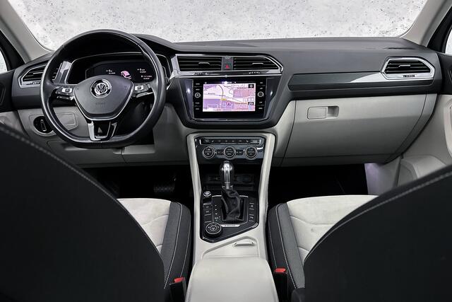 Volkswagen TIGUAN 2.0 TSI 4Motion Highline | Panoramadak | Virtual cockpit | Led koplampen | Stoelverwarming | Parkeersensoren