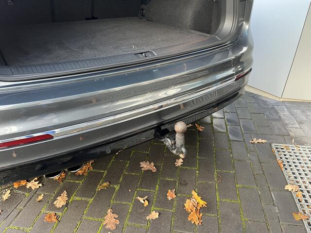 Volkswagen TIGUAN 1.4 TSI ACT 150 pk R-Line | Panoramadak | 1800 kg trekgewicht | Side Assist | Head Up | Trekhaak | Camera | ACC | Stoelverwarming | Active info Display