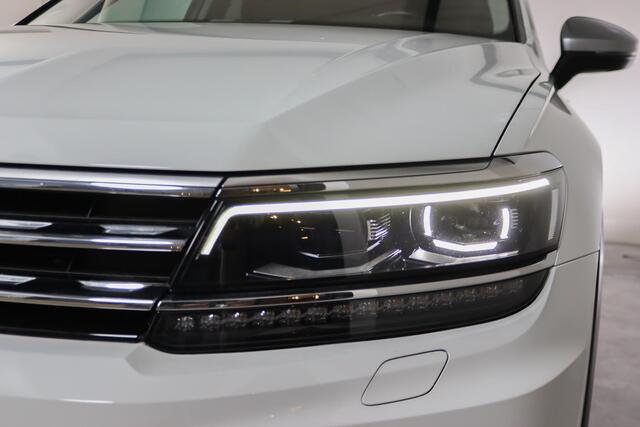 Volkswagen TIGUAN Allspace 2.0TSI 220PK, 4Motion Highline R-line, 7-Persoons, Dynaudio, Trekhaak, 360 Camera, Virtual Cockpit, Apple CarPlay/Android Auto