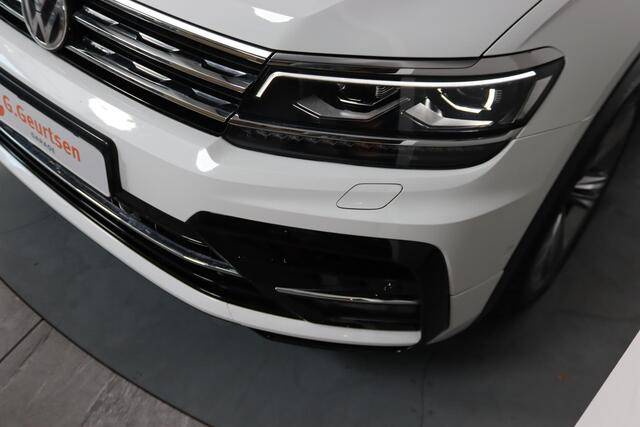 Volkswagen TIGUAN Allspace 2.0TSI 220PK, 4Motion Highline R-line, 7-Persoons, Dynaudio, Trekhaak, 360 Camera, Virtual Cockpit, Apple CarPlay/Android Auto