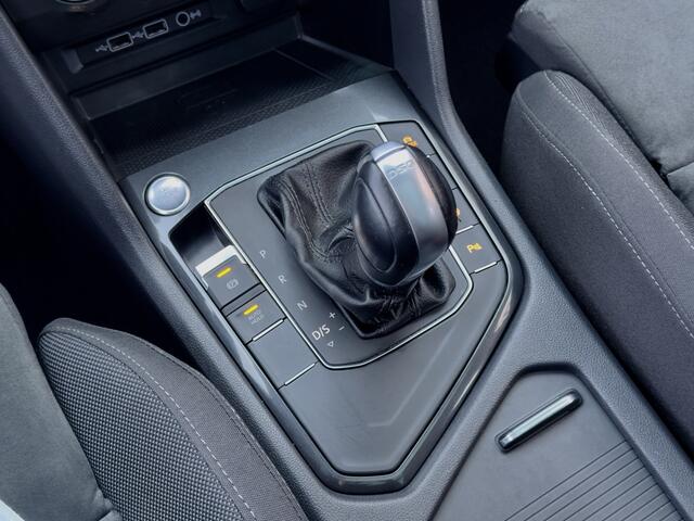 Volkswagen TIGUAN Allspace 2.0 TDI AUT7 R-LINE HIGHLINE 7PERS 150PK. PANODAK LEDER NAVI CAMERA DIGI-DASH APPLE-CARPLAY LED 20 INCH-LMV PDC