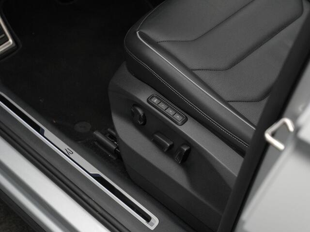 Volkswagen TIGUAN 2.0 TDI 150 pk DSG R-Line Business+ | Panoramadak | Trekhaak | Standkachel | Leder | Geheugenstoelen | Head-up display | Stuur-/achterbankverwarming