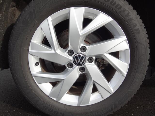 Volkswagen TIGUAN 1.5 TSI Elegance | VIRTUAL DASH | TREKHAAK | CAMERA | NAVI | STOELV