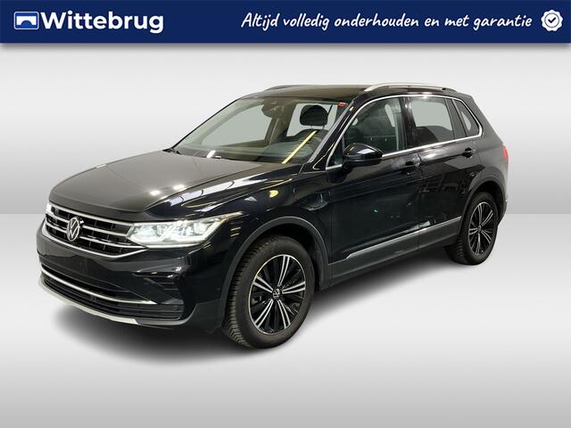 Volkswagen TIGUAN 1.4 TSI eHybrid Elegance / AUTOMAAT/ 245PK/ ALCANTARA/ MATRIX/ ADAPT. CRUISE/ APP-CONNECT/ NAVI/ PARK. SENSOREN + CAMERA/ STOEL-STUUR VERWARM./ 3-ZONE CLIMA