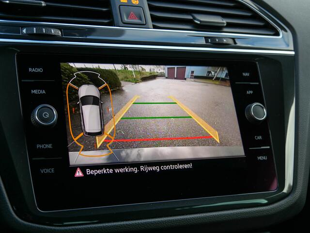 Volkswagen TIGUAN 1.4 TSI 150PK eHybrid R-Line Business+ | CAMERA | APPLE CARPLAY | NAVIGATIE |