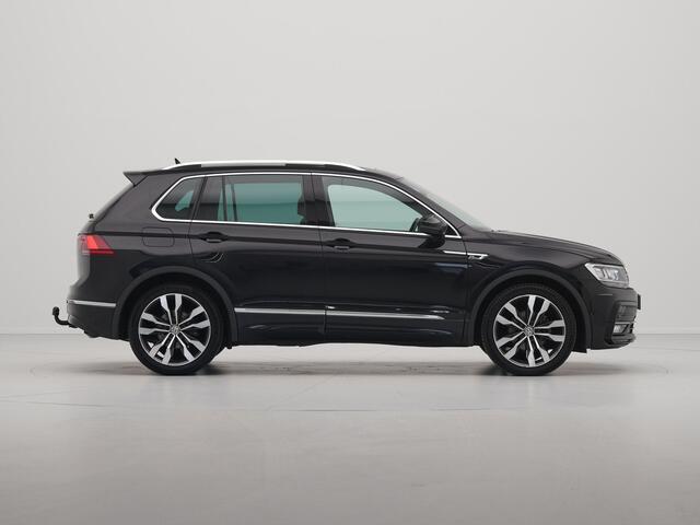 Volkswagen TIGUAN 1.5 TSI ACT 150pk DSG Highline R-Line Panorama Camera Trekhaak Keyless Carplay 173