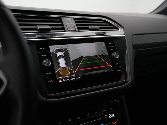 Volkswagen TIGUAN 1.4 TSI 245 pk DSG eHybrid R-Line Business+ | Panoramadak | Trekhaak | Rondomzicht camera | Stuur-/stoelverwarming | Navigatie