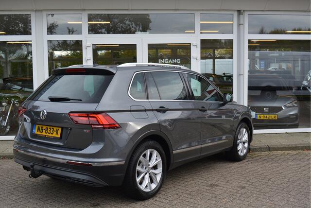 Volkswagen TIGUAN 1.4 TSI ACT Highline Executive | Pano | Adaptive | Trekhaak | Camera | Orig. NL | NAP |