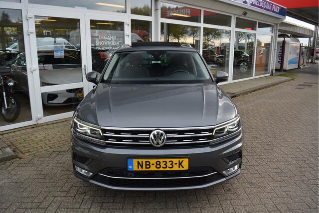 Volkswagen TIGUAN 1.4 TSI ACT Highline Executive | Pano | Adaptive | Trekhaak | Camera | Orig. NL | NAP |