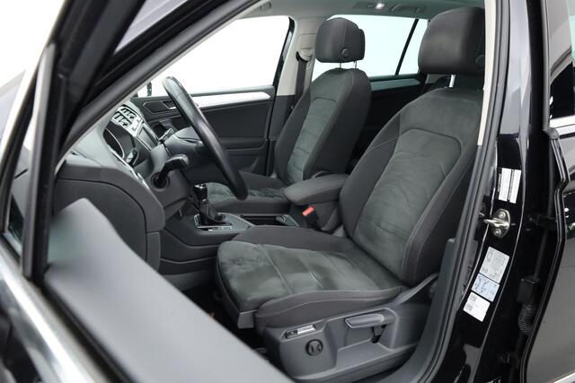 Volkswagen TIGUAN 1.4 TSI Connected Series | Pano | Elek. Trekhaak | Massage | CarPlay | Stoelverw. | Navi | Cruise Contr.